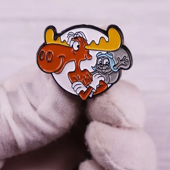 Rocky and Bullwinkle Enamel Pin Classic Retro Cartoon TV Moose Squirrel Badge - Picture 3 of 7